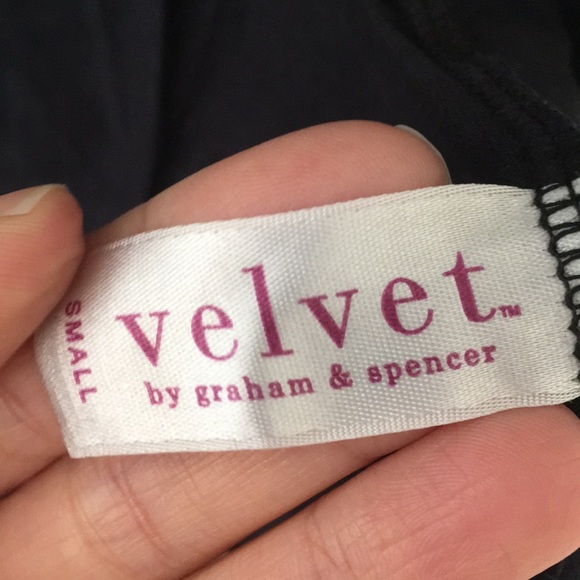 Black cardigan sweater - Picture 6 of 6